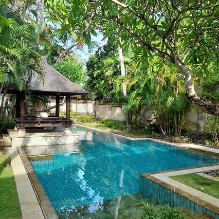 The Royal Beach Seminyak Eksteriør bilde