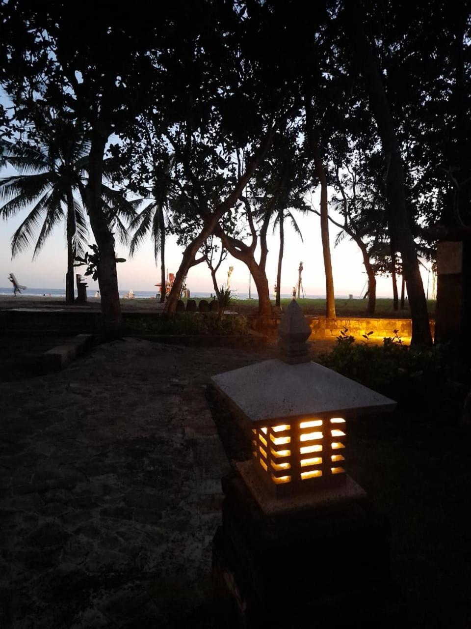 The Royal Beach Seminyak Eksteriør bilde